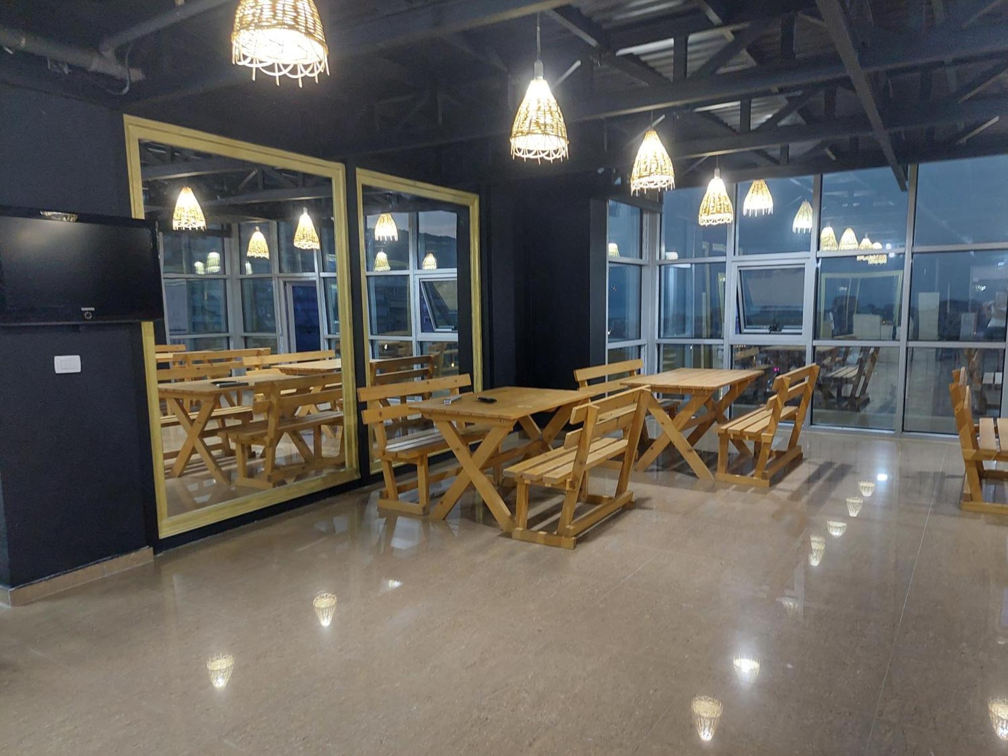 Saranda Boutique Hostel Εξωτερικό φωτογραφία